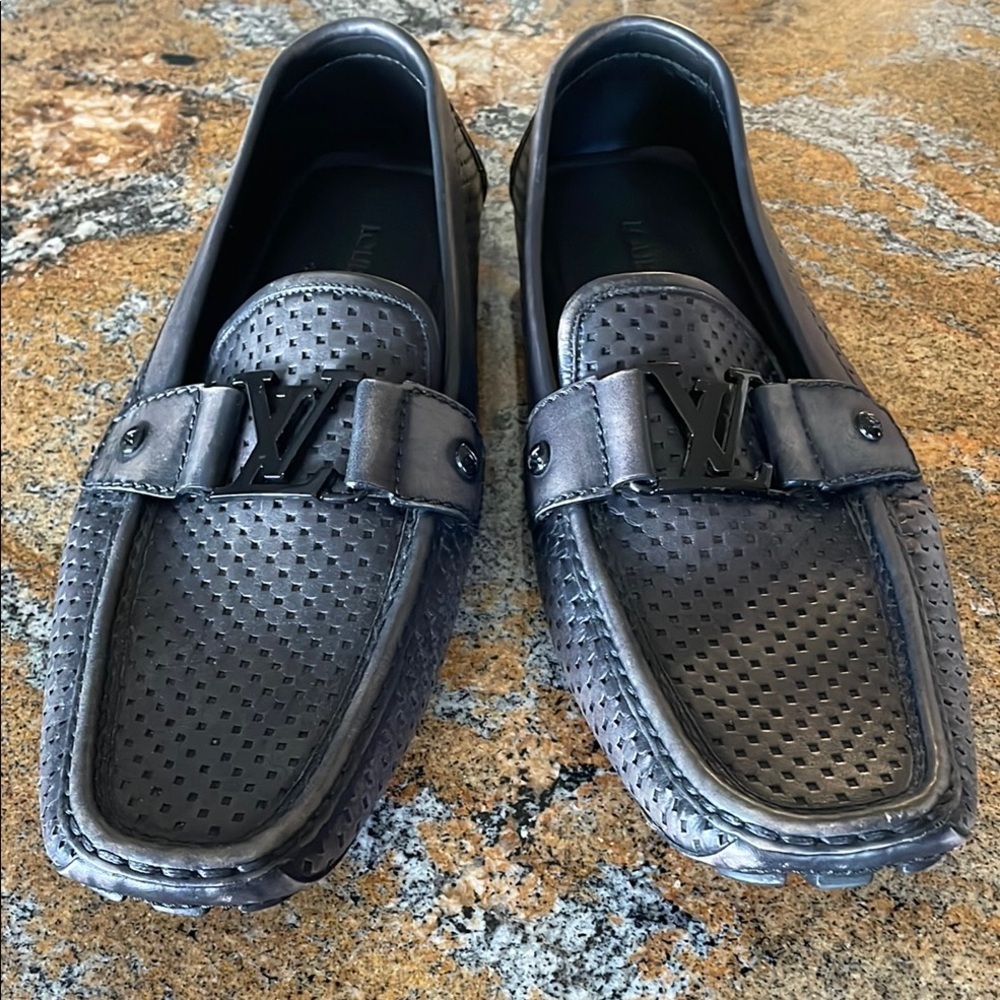 Louis Vuitton Black Slip-On Loafers with Textured Finish - Picture 3 of 7
